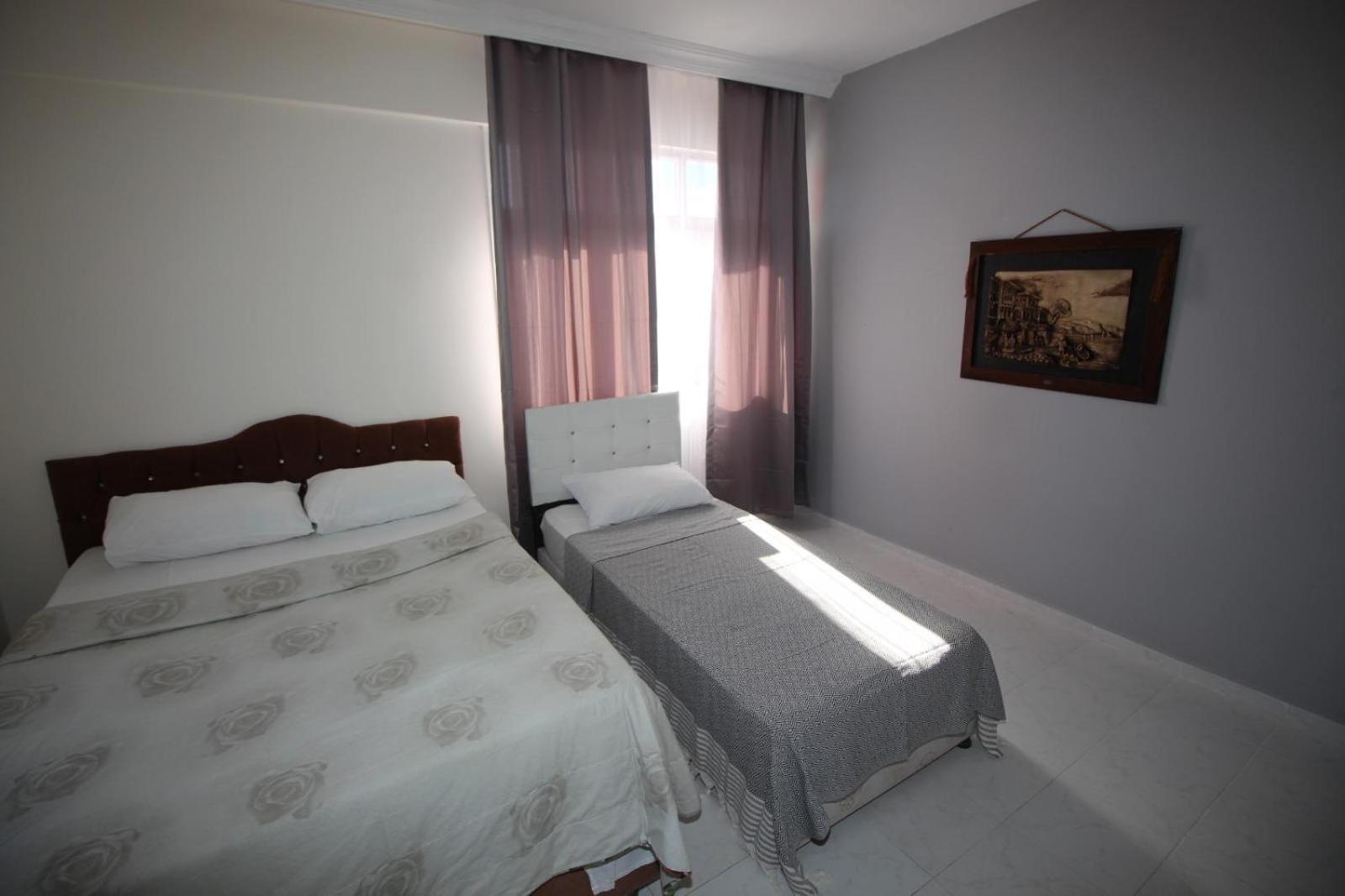 Türkeli Avsa Guenes Otel מראה חיצוני תמונה