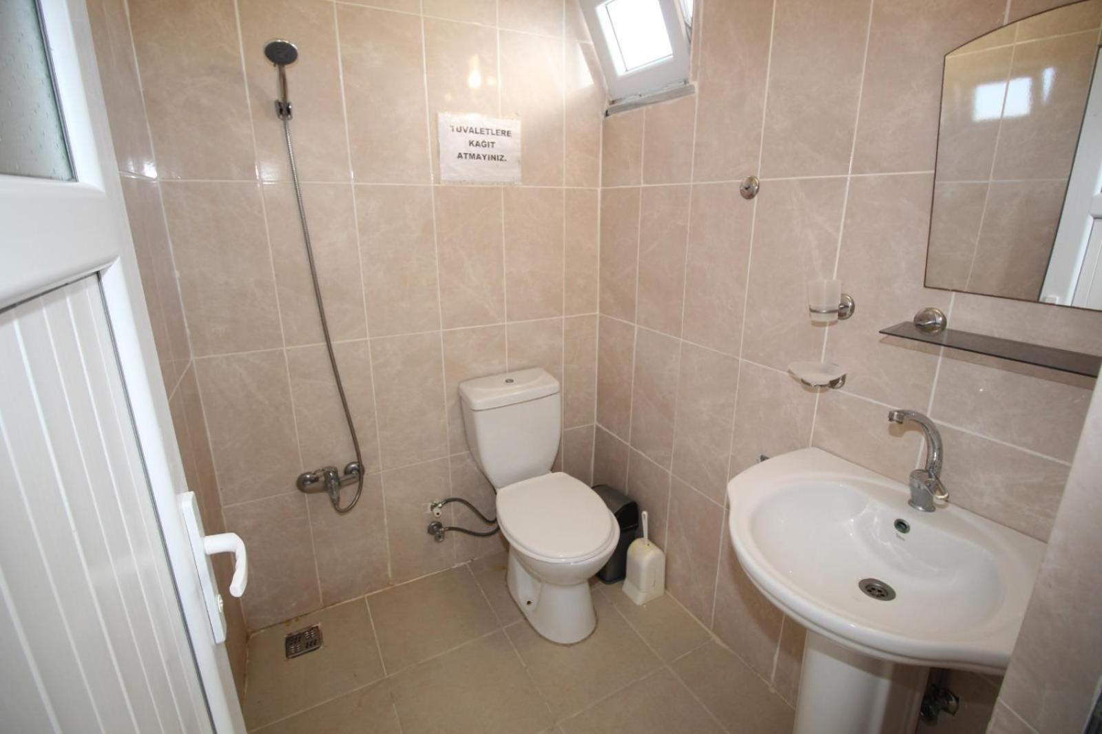 Türkeli Avsa Guenes Otel מראה חיצוני תמונה